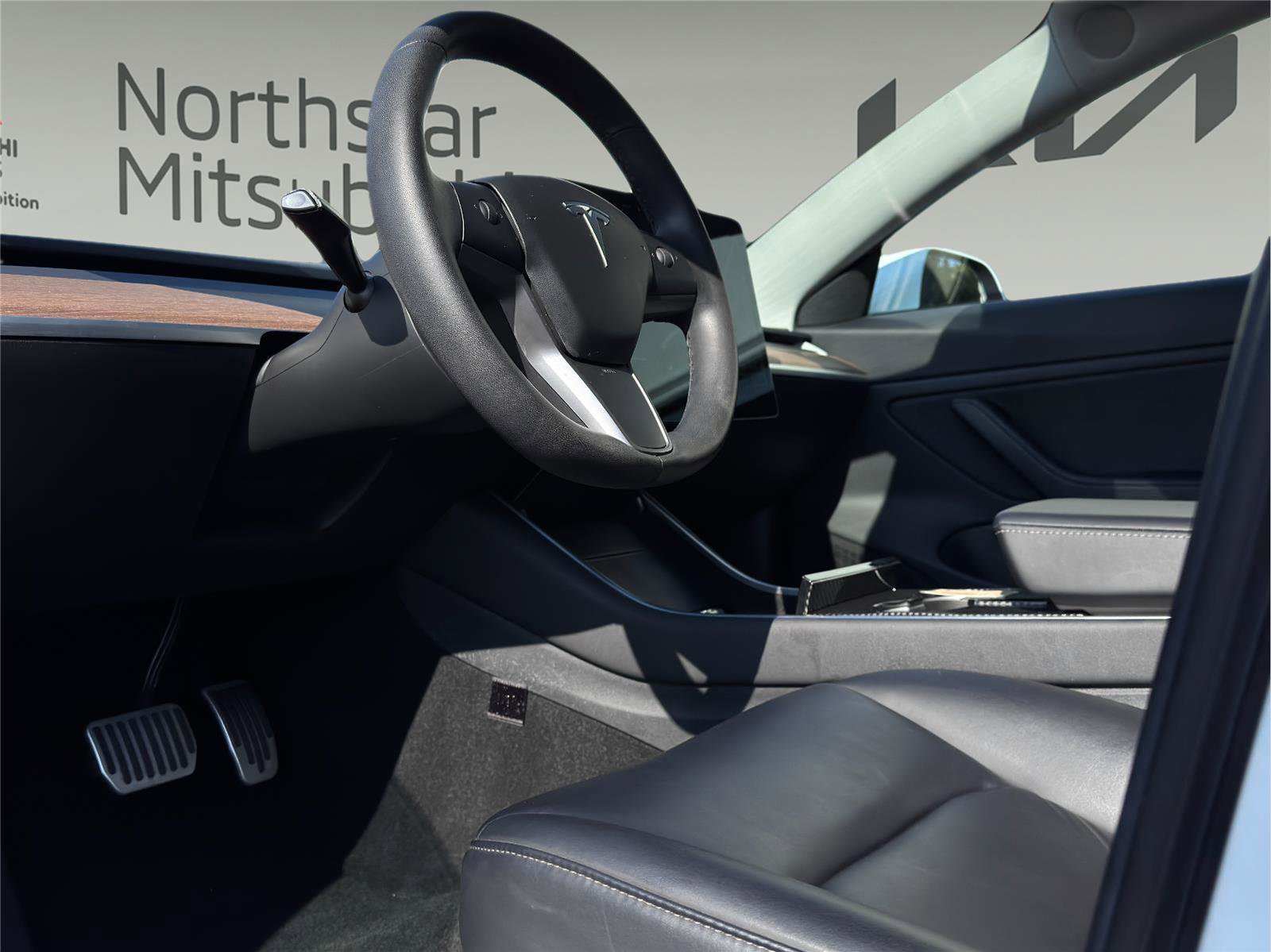 Used 2019 Tesla Model 3 Mid Range image 8