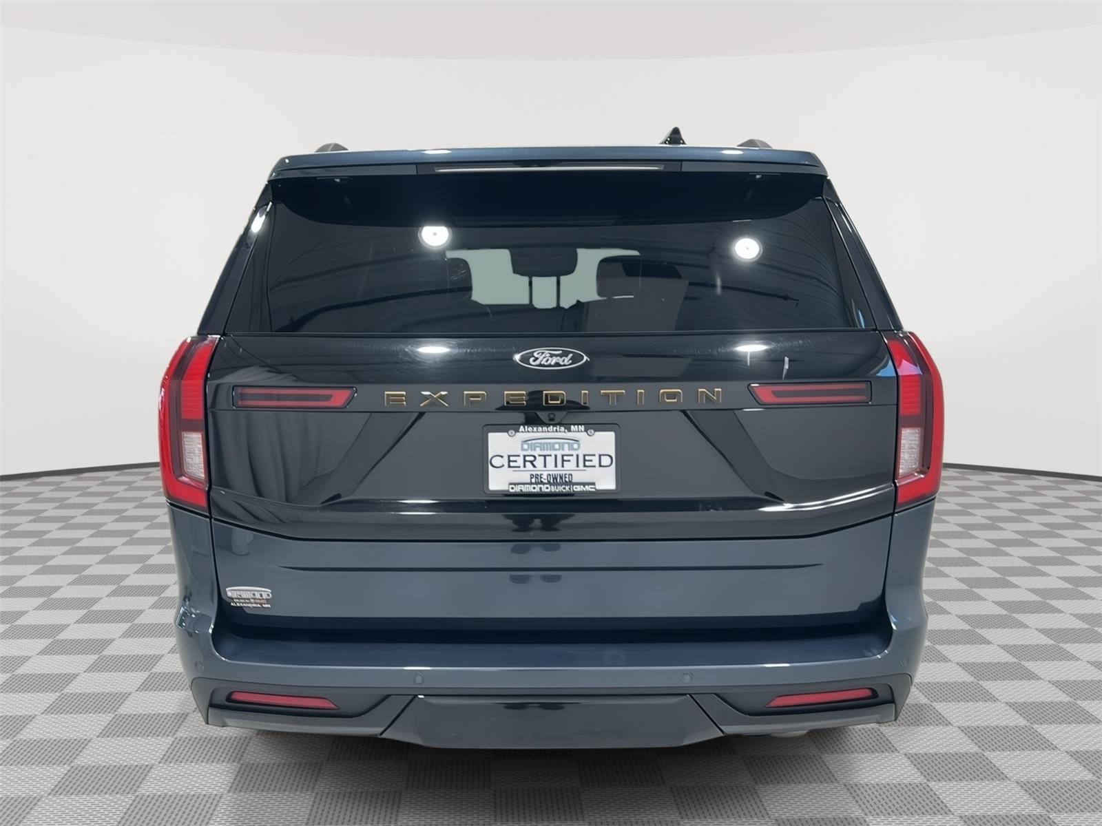 Used 2025 Ford Expedition Tremor AWD/4WD image 4
