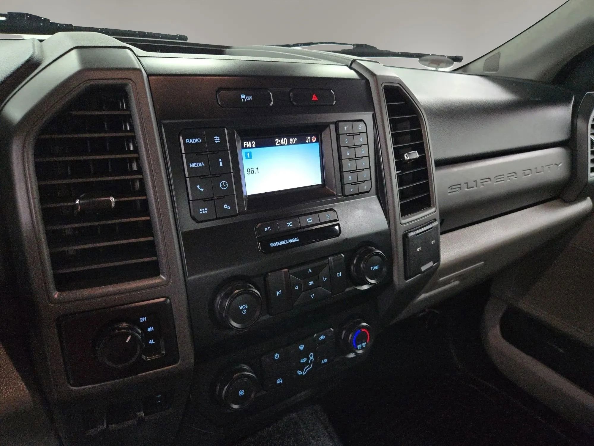 Used 2020 Ford F250 XL w/ Power Equipment Group image 22