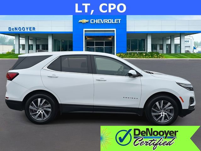 Used 2024 Chevrolet Equinox LT w/ LPO, Floor Liner Package image 4