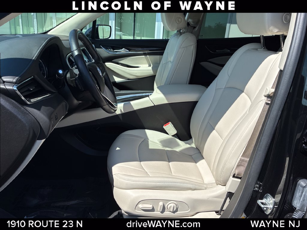 Used 2024 Buick Enclave Essence w/ Technology Package AWD/4WD image 11