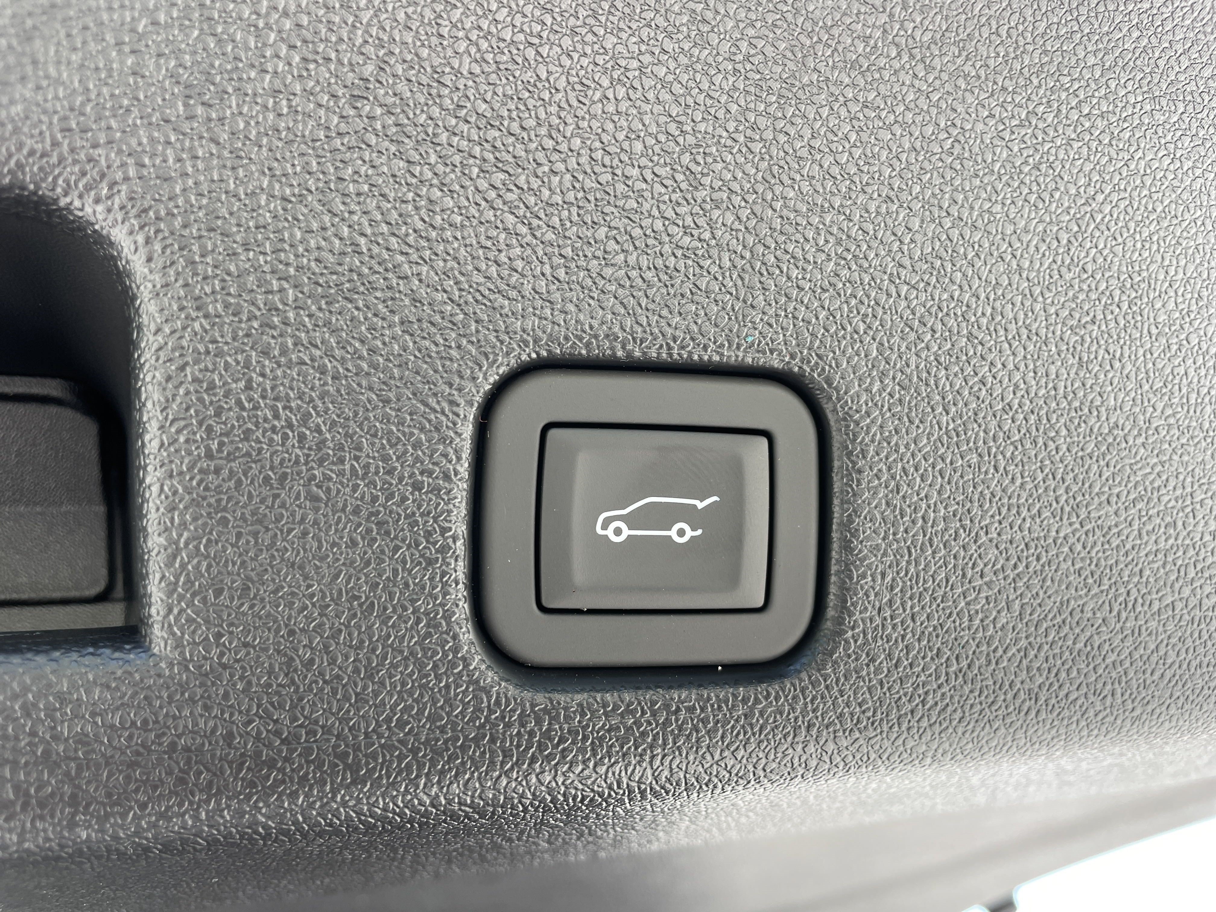New 2025 GMC Acadia Elevation FWD image 27