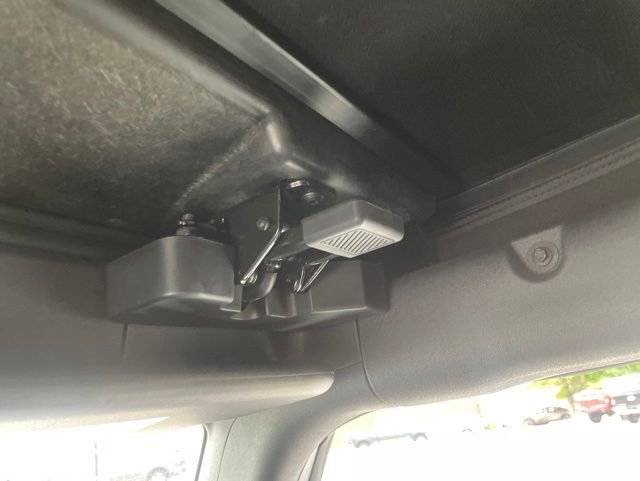 Used 2024 Ford Bronco Outer Banks AWD/4WD image 44