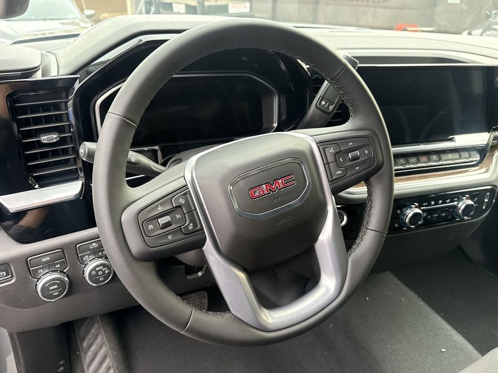 New 2026 GMC Sierra 1500 Elevation image 16