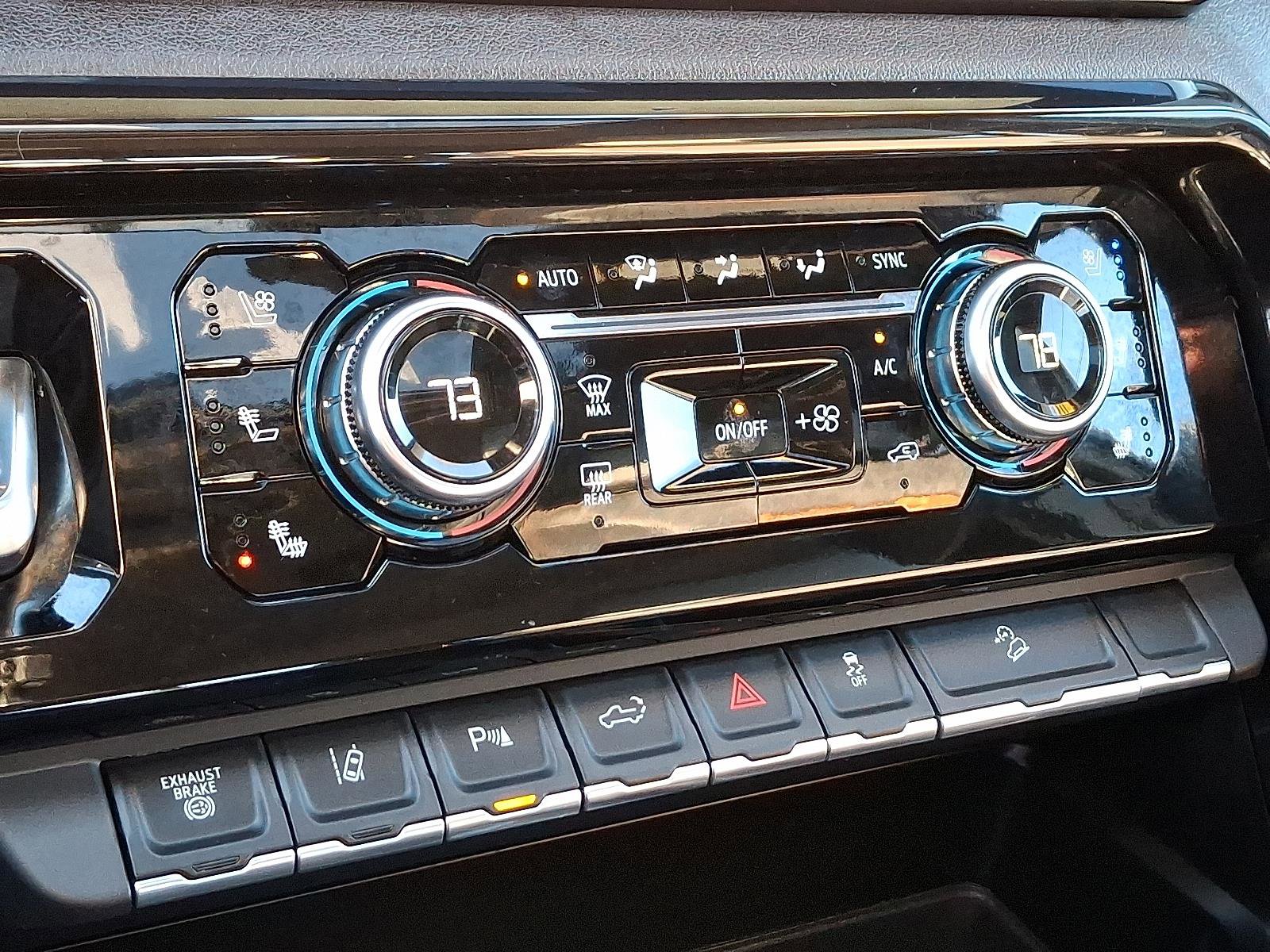 Used 2024 GMC Sierra 3500 AT4 w/ AT4 Premium Plus Package image 16