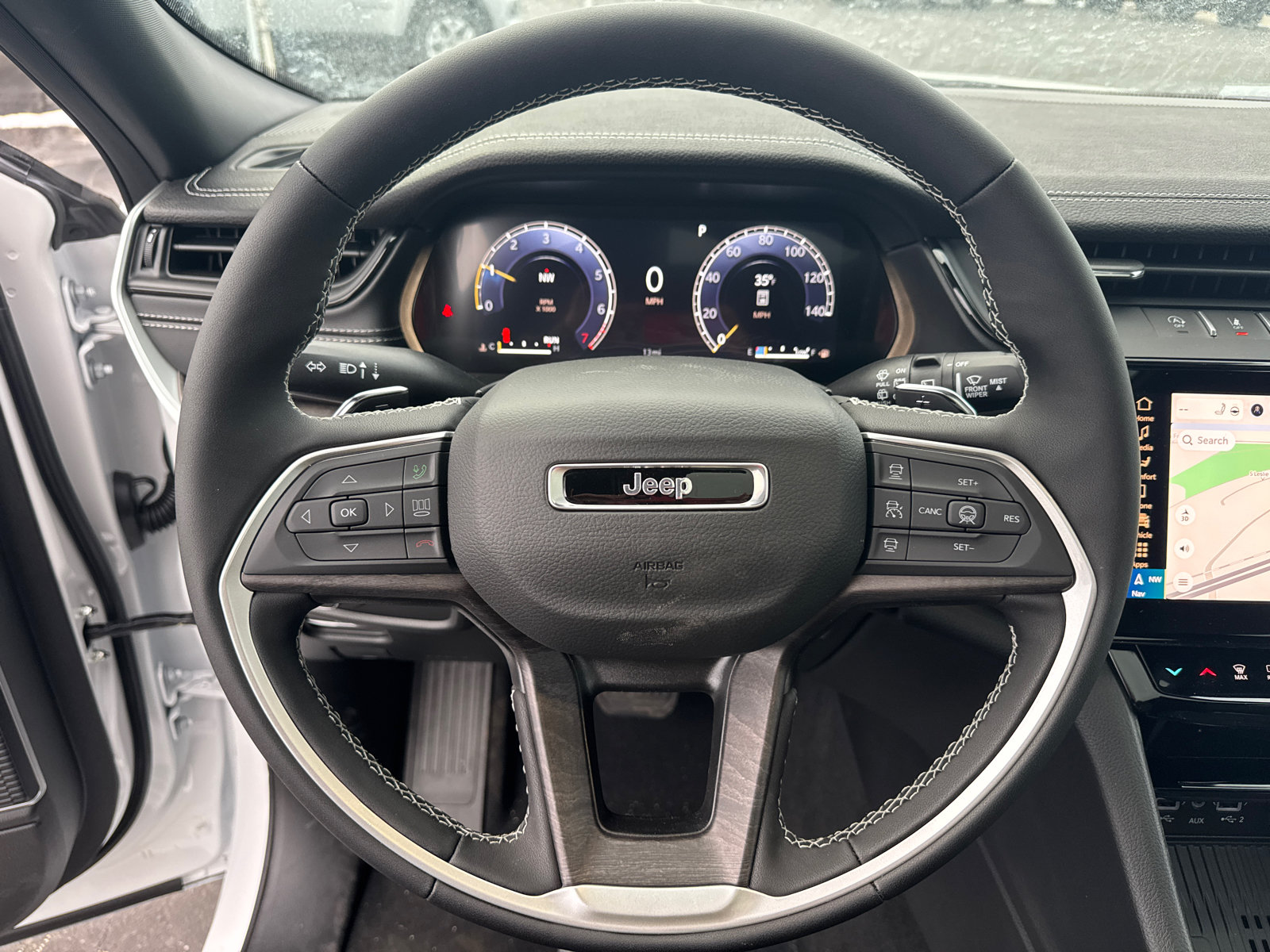 New 2026 Jeep Grand Cherokee Limited AWD/4WD image 15