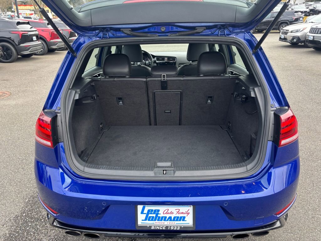 Used 2019 Volkswagen Golf R 4-Door image 11