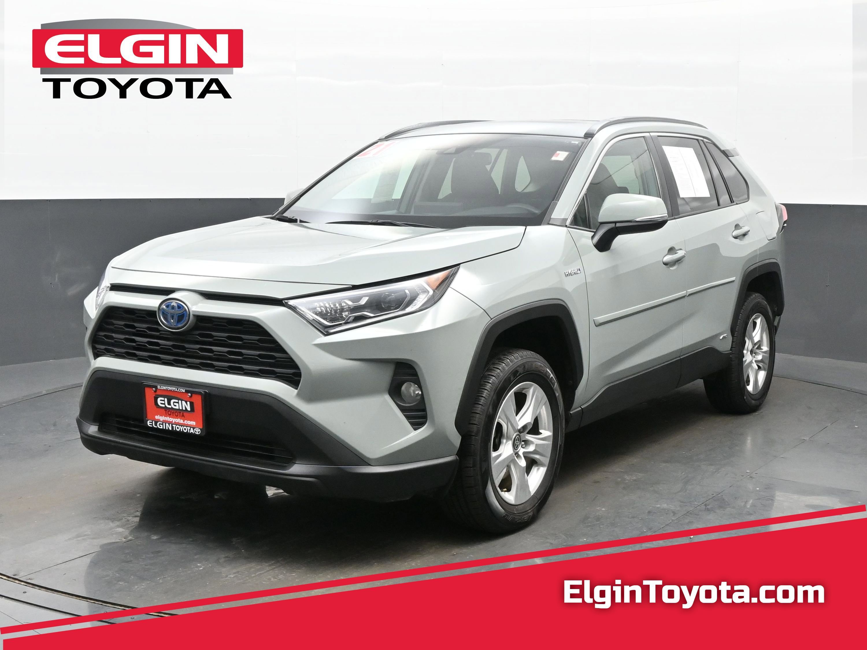 Used 2021 Toyota RAV4 XLE w/ Convenience Package