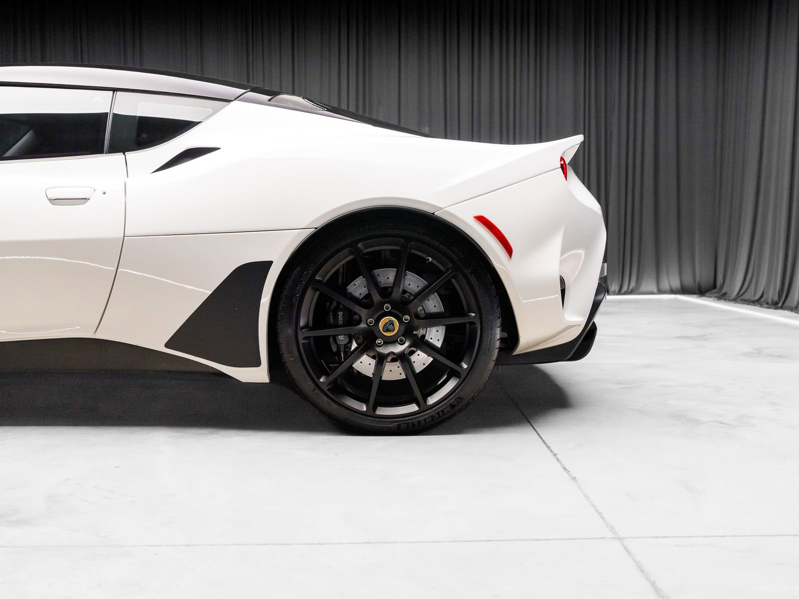 Used 2021 Lotus Evora RWD image 42