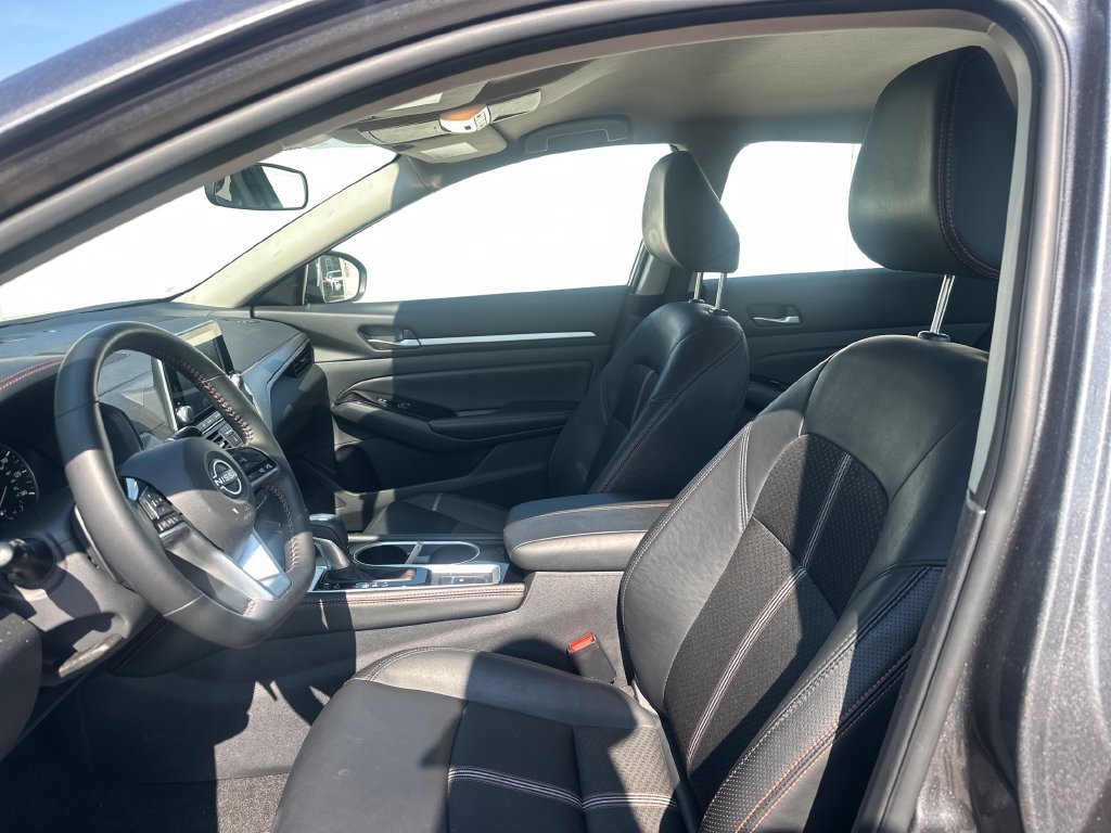 Certified 2025 Nissan Altima 2.5 SR AWD/4WD image 36