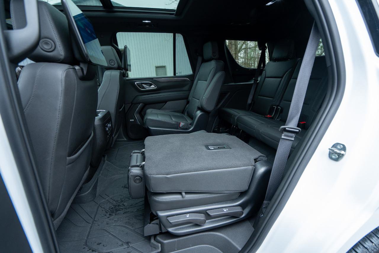 Used 2023 Chevrolet Tahoe LT w/ Luxury Package image 31