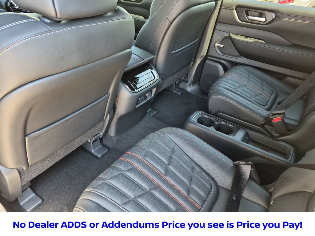 New 2026 Nissan Armada PRO-4X AWD/4WD image 38