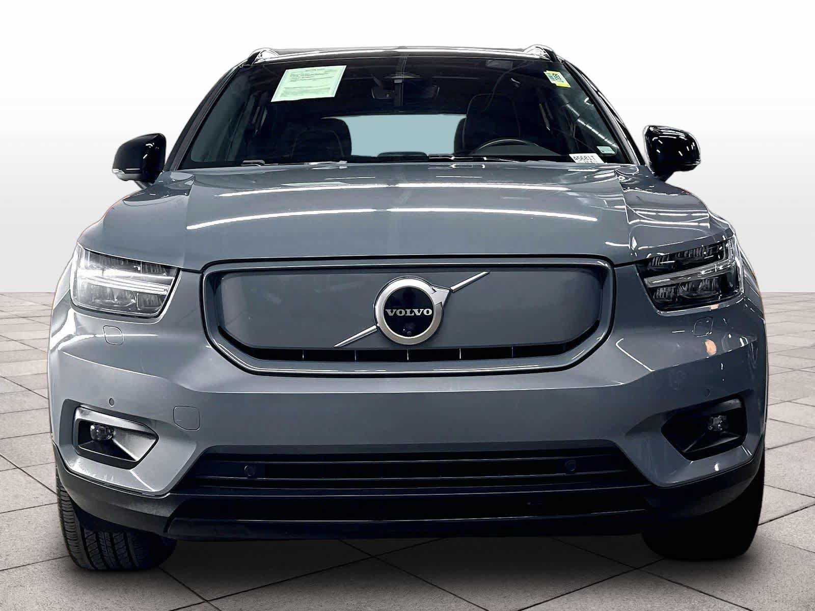 Used 2021 Volvo XC40 P8 Recharge w/ Advanced Package AWD/4WD image 6