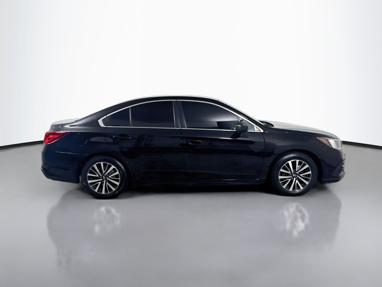 Used 2018 Subaru Legacy 2.5i w/ Alloy Wheel Package AWD/4WD image 8