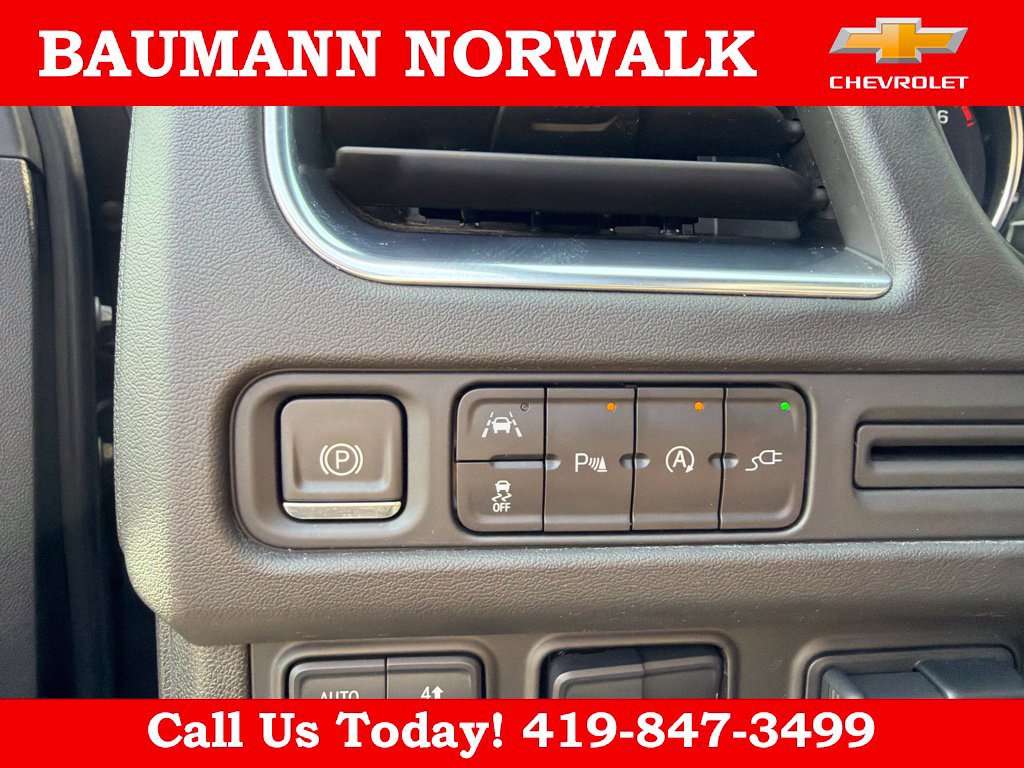 Used 2021 Chevrolet Tahoe LT w/ LT Signature Package AWD/4WD image 22