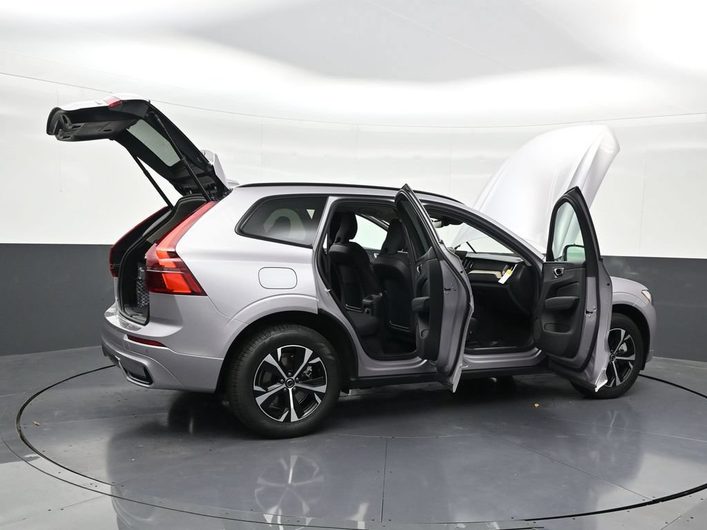 New 2026 Volvo XC60 T8 Core AWD/4WD image 29