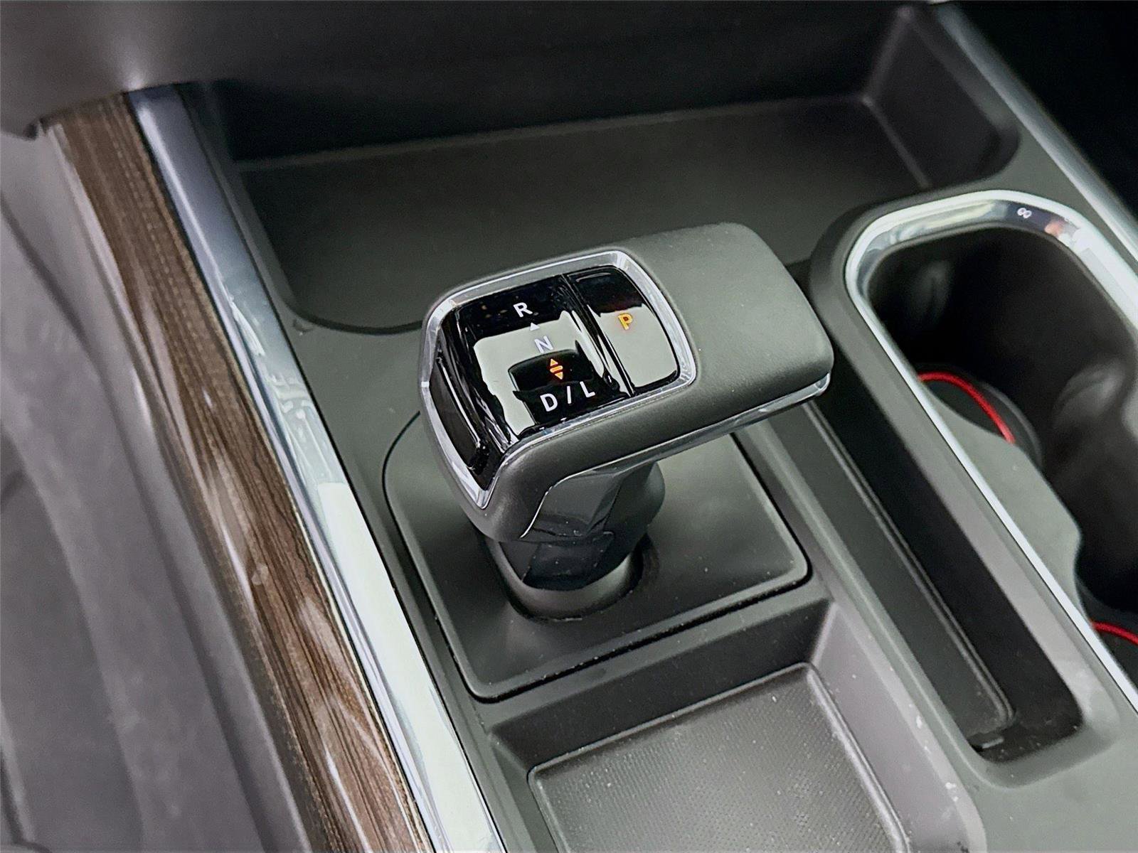 Used 2024 Chevrolet Silverado 1500 RST w/ Redline Edition image 11