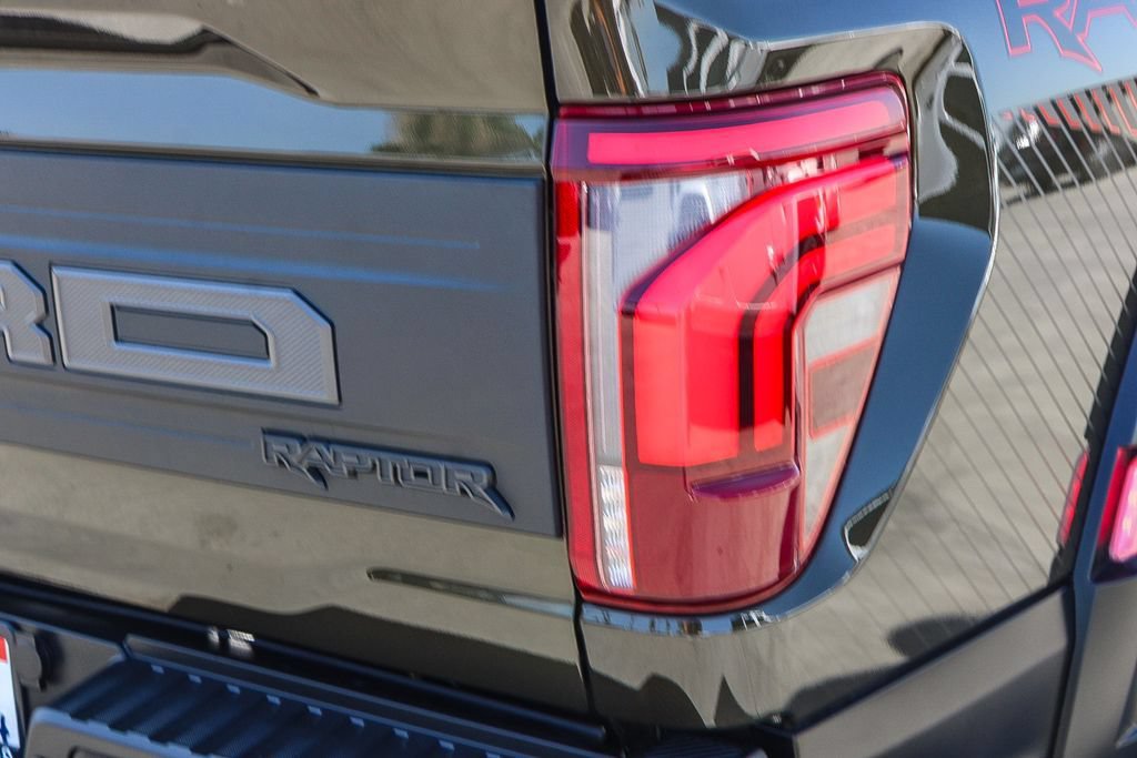 Used 2024 Ford F150 Raptor AWD/4WD image 10