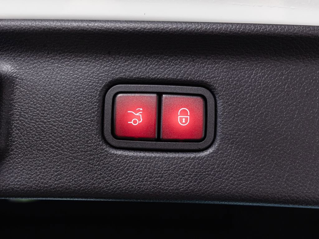 Certified 2023 Mercedes-Benz S 580e 4MATIC Sedan image 35