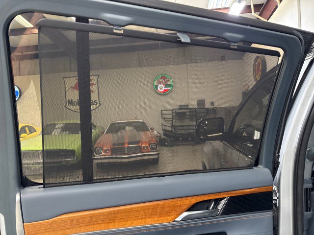 Used 2022 Jeep Grand Wagoneer Series II w/ Premium Group II image 54