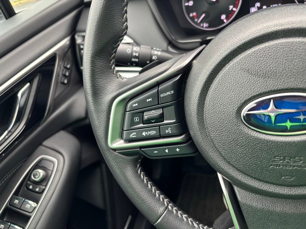 Used 2023 Subaru Outback Limited image 32