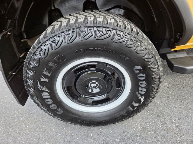 Used 2024 Ford Bronco Heritage Edition image 26