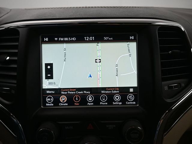 Used 2018 Jeep Grand Cherokee Overland image 19