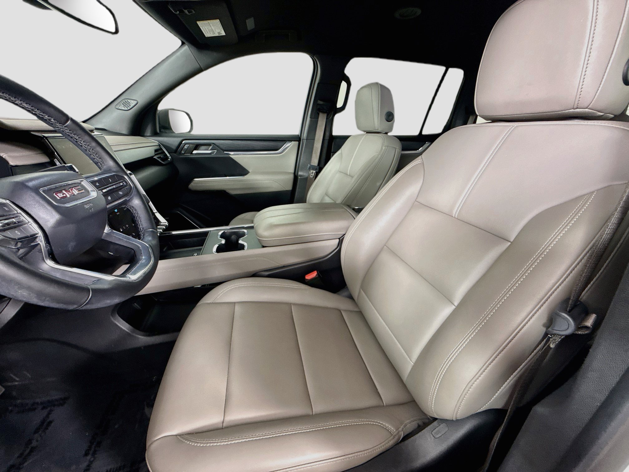 Used 2024 GMC Acadia Elevation w/ LPO, Floor Liner Package FWD image 23