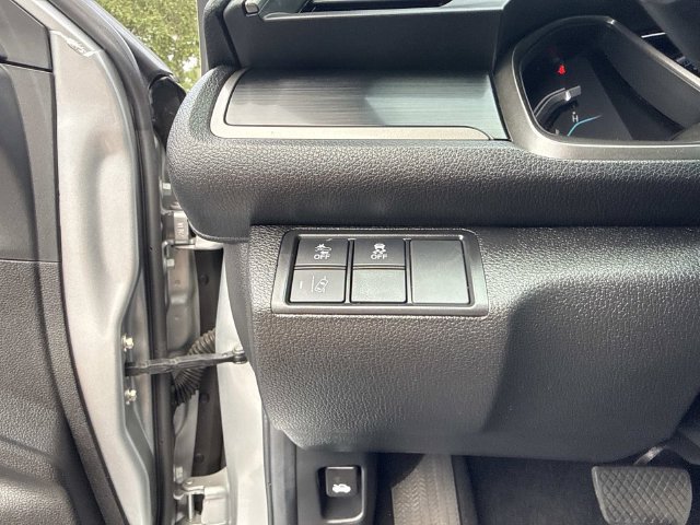 Certified 2021 Honda Civic EX image 33