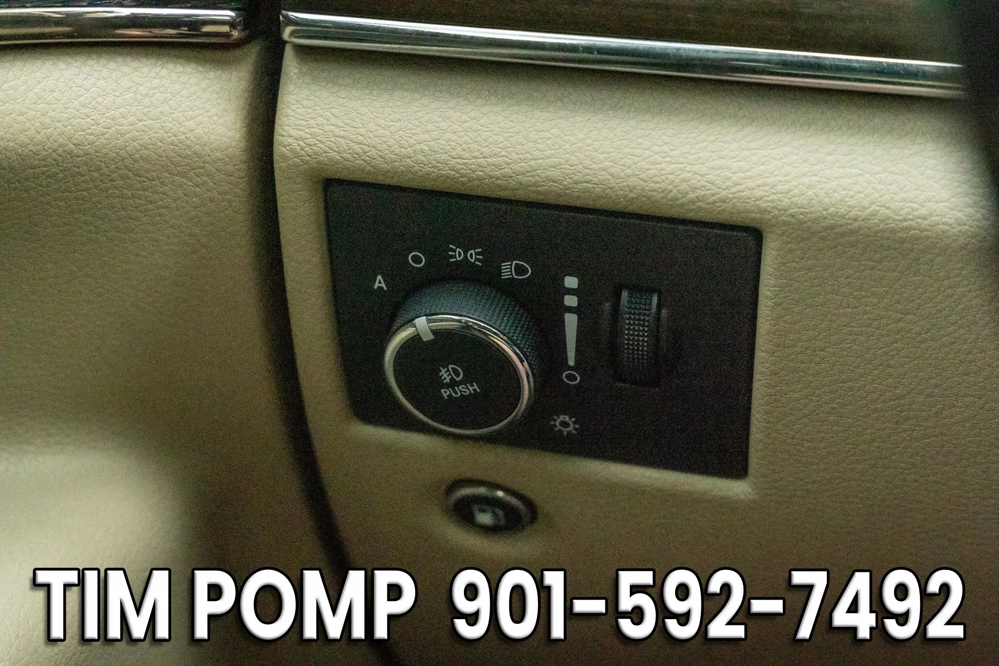Used 2016 Jeep Grand Cherokee Overland RWD image 28