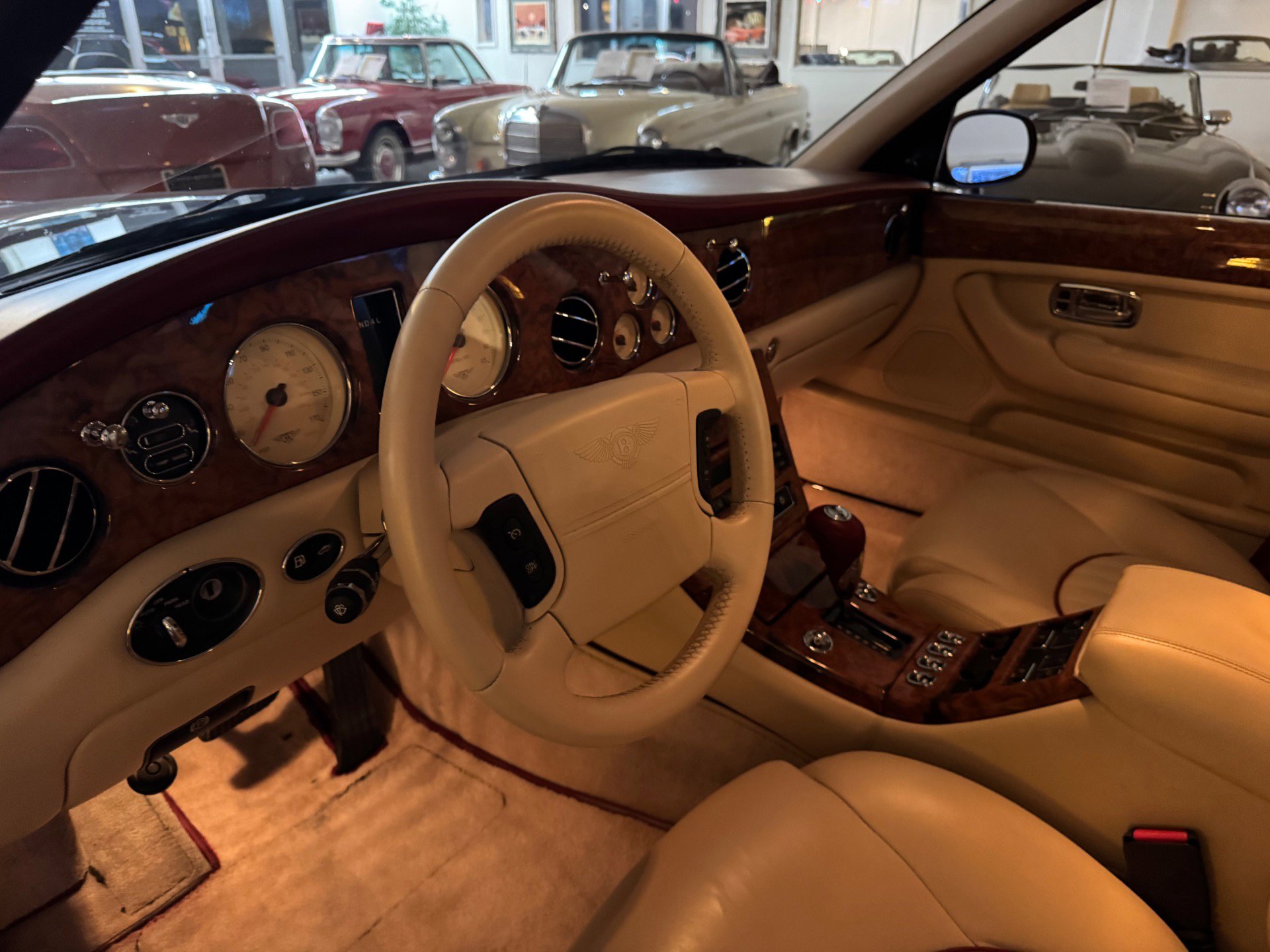 Used 1999 Bentley Arnage Green Label image 24