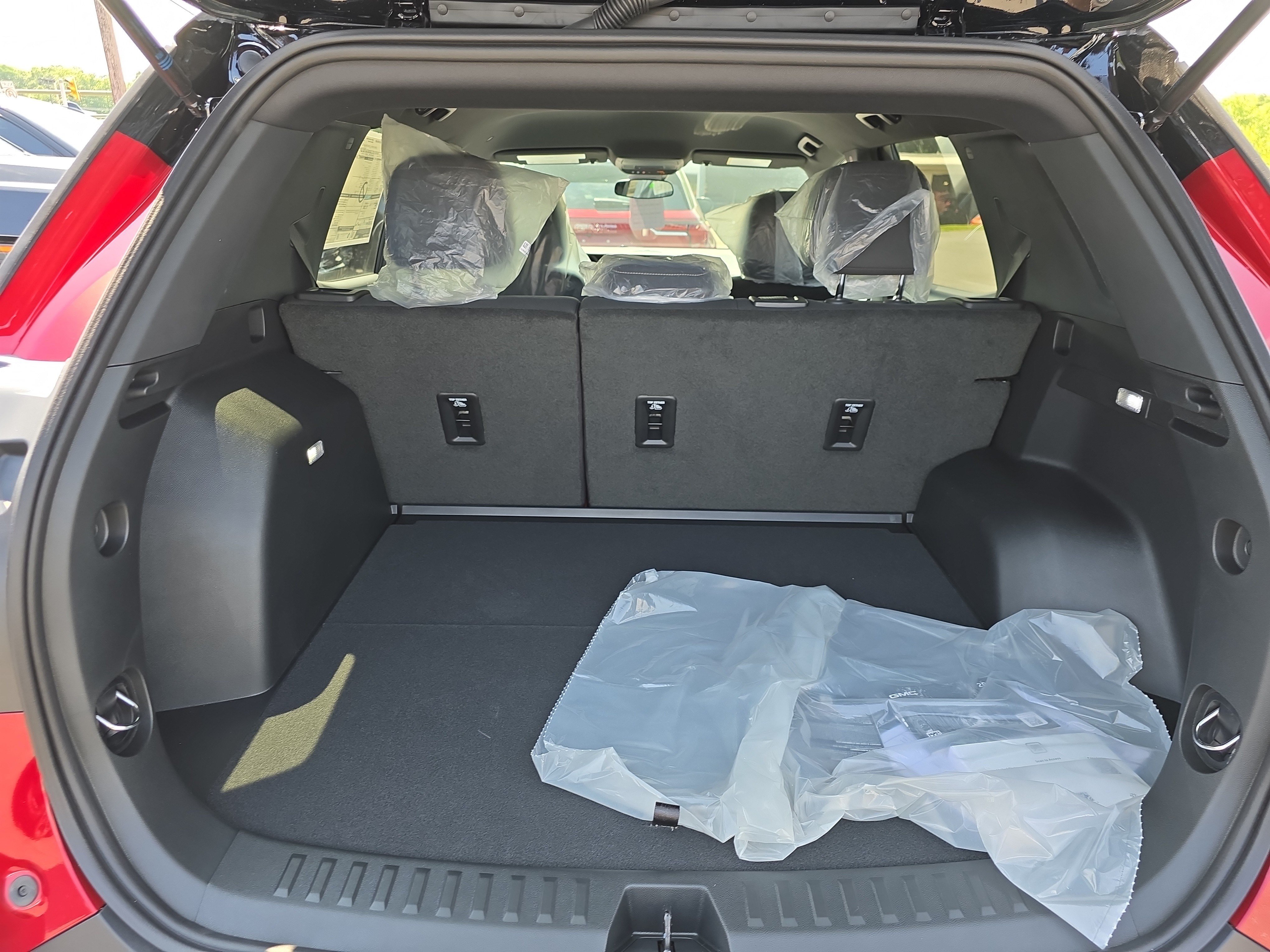 New 2027 GMC Terrain Elevation w/ Black Edition AWD/4WD image 6