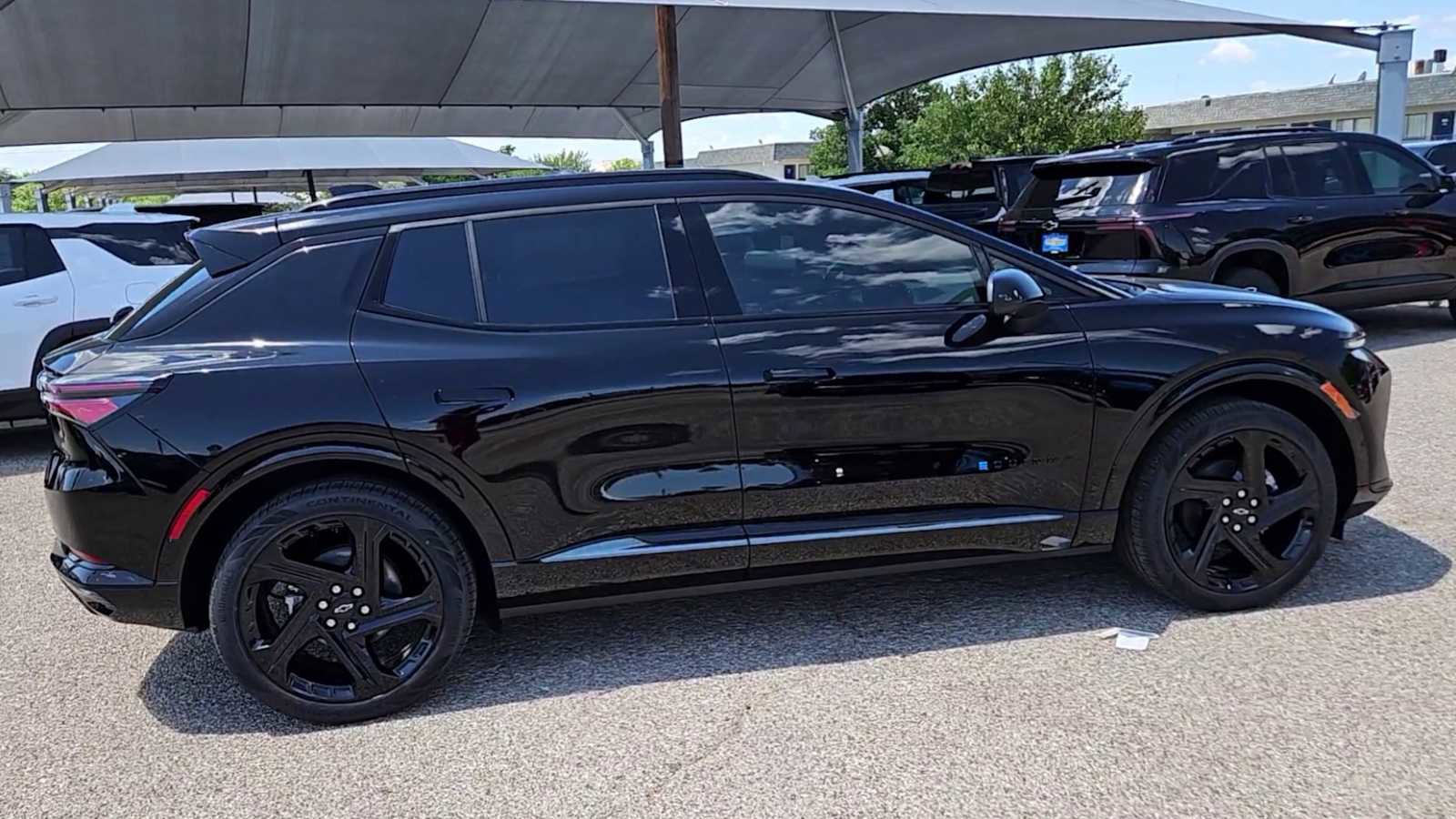 New 2025 Chevrolet Equinox EV RS image 8