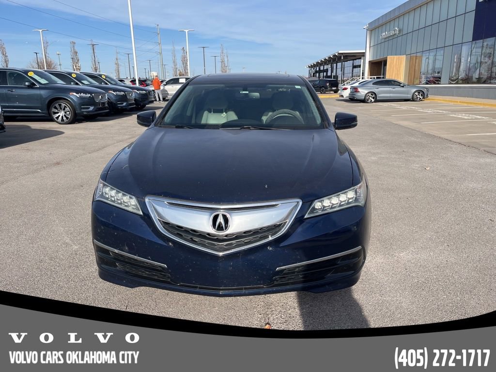Used 2017 Acura TLX image 2