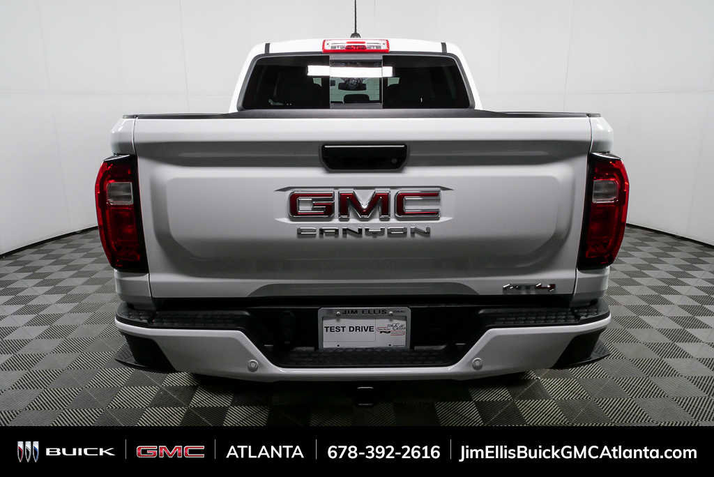 New 2026 GMC Canyon AT4 AWD/4WD image 28