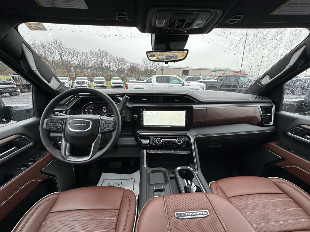 Used 2025 GMC Sierra 3500 Denali Ultimate image 14