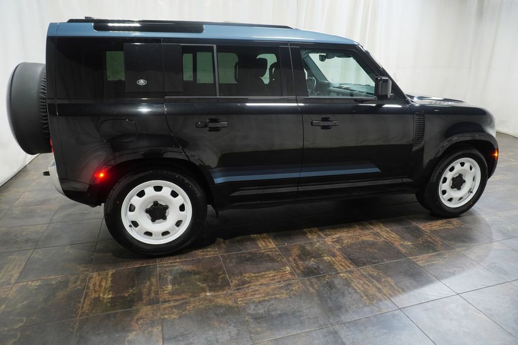 Used 2024 Land Rover Defender 110 S AWD/4WD image 3
