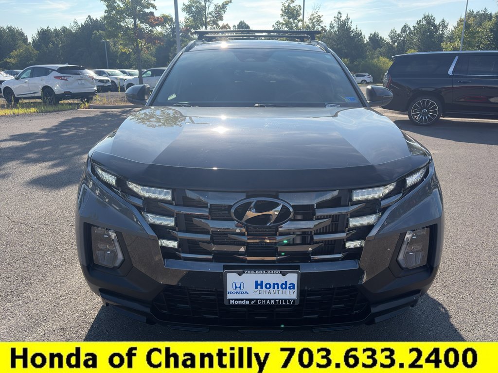 Used 2024 Hyundai Santa Cruz Night AWD/4WD image 2