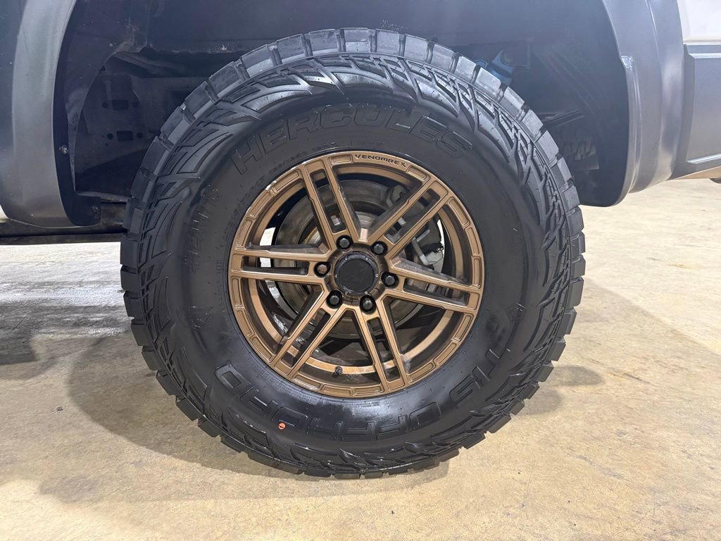 Used 2018 Ford F150 Raptor image 40