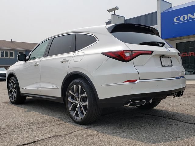 Used 2023 Acura MDX SH-AWD w/ Technology Package image 8