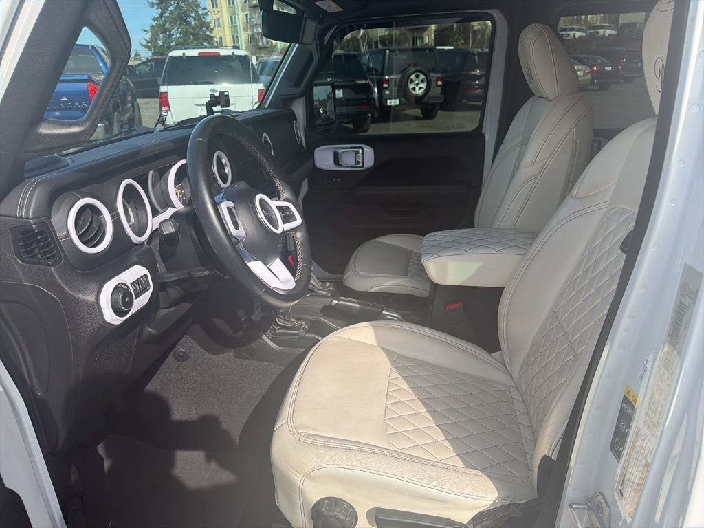 Used 2020 Jeep Wrangler Unlimited Sahara w/ Uconnect 4C Nav & Sound Group image 11