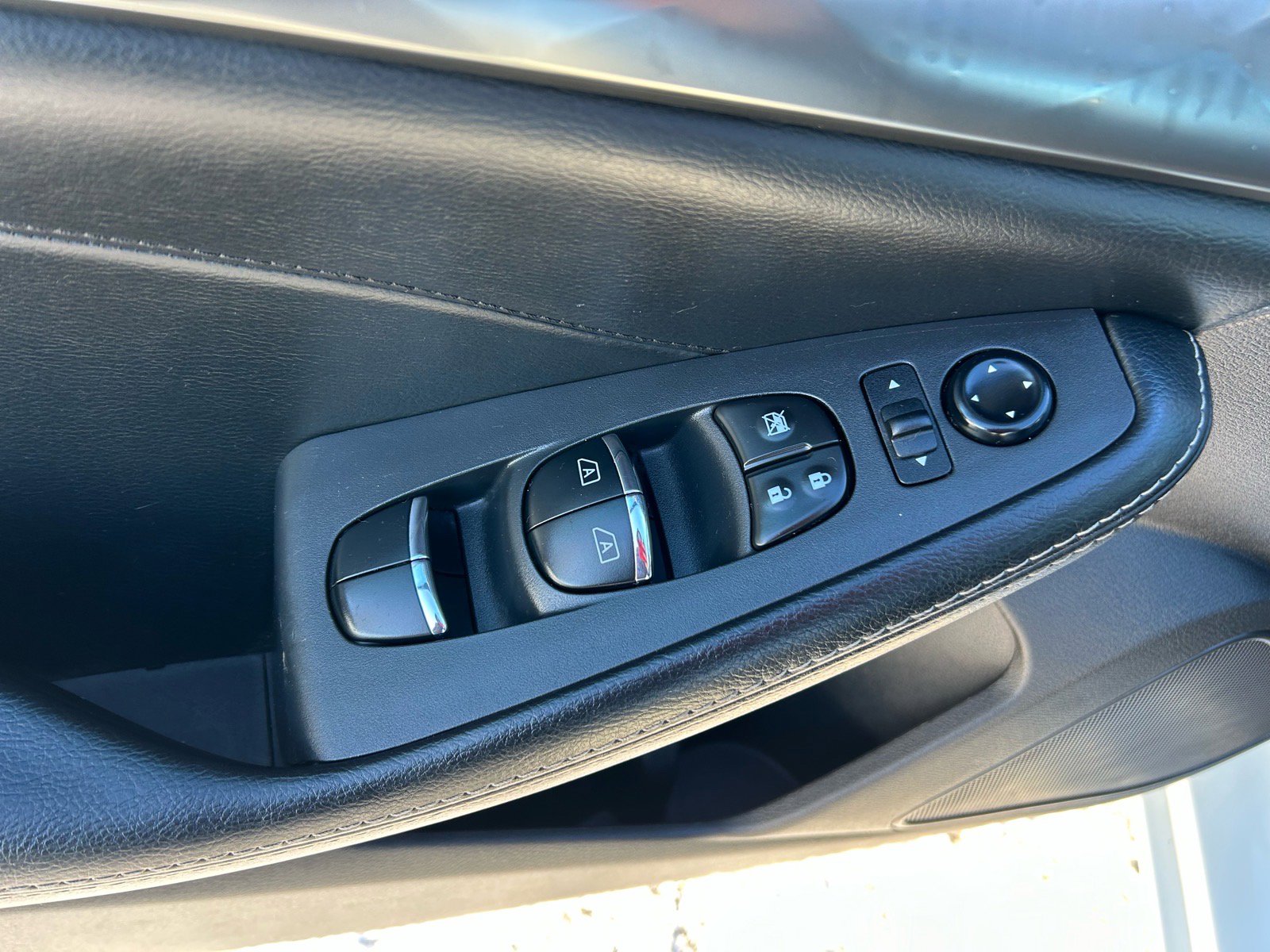 Used 2023 Nissan Maxima SL image 20