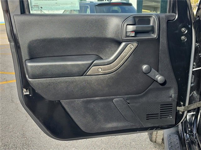 Used 2015 Jeep Wrangler Sport image 10