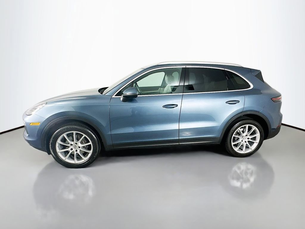 Certified 2019 Porsche Cayenne AWD/4WD image 2