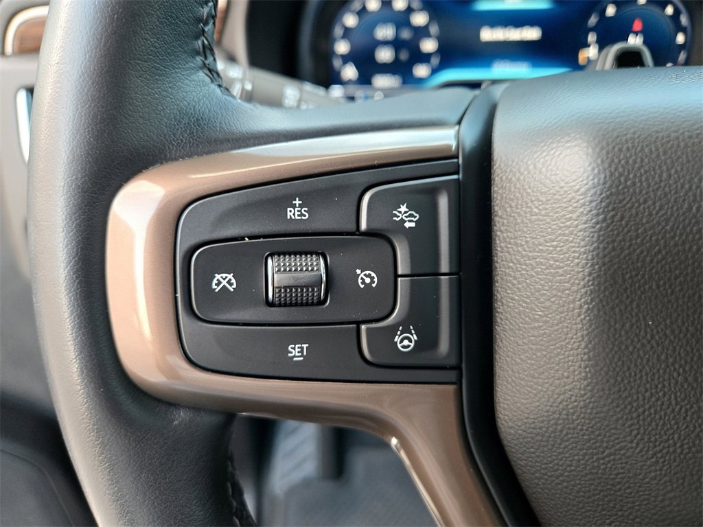 Used 2024 Chevrolet Tahoe High Country w/ Advanced Technology Package image 14