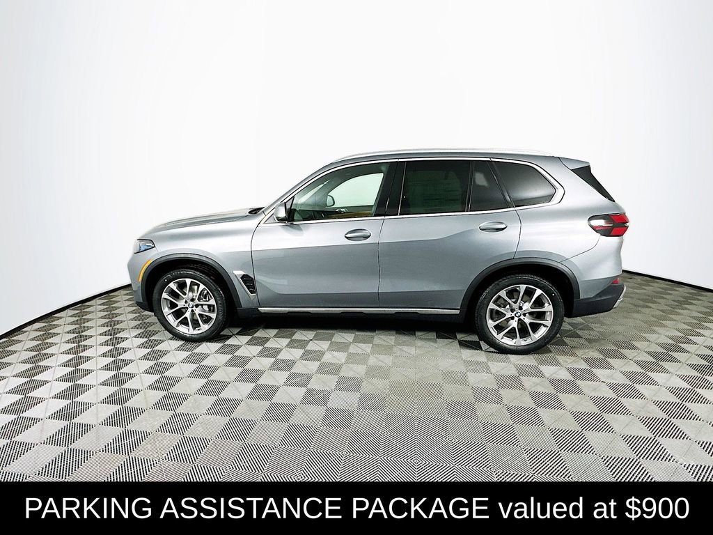 New 2026 BMW X5 xDrive40i w/ Climate Comfort Package image 5