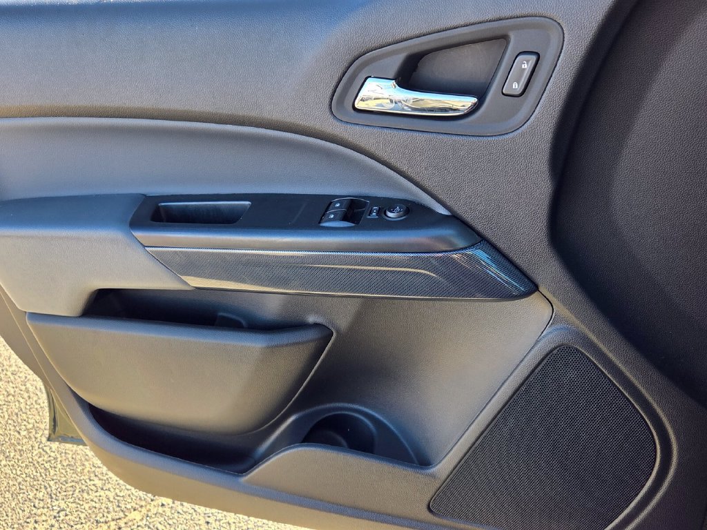 Used 2015 Chevrolet Colorado Z71 AWD/4WD image 27