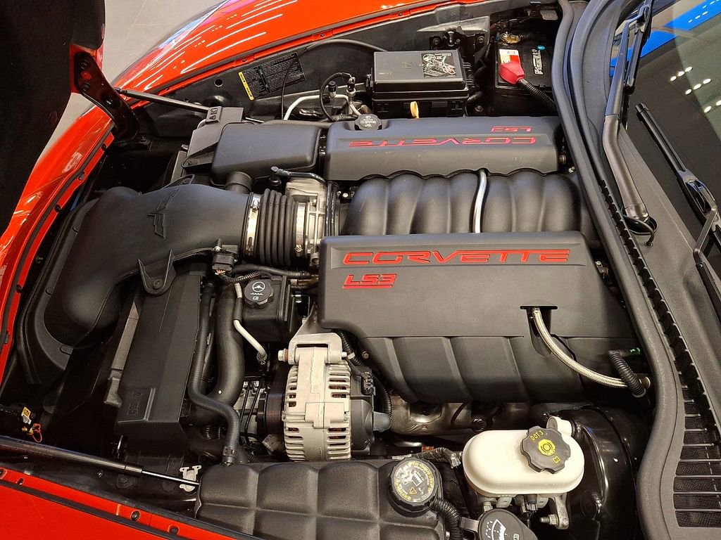 Used 2011 Chevrolet Corvette Grand Sport w/ Preferred Equipment Group image 28