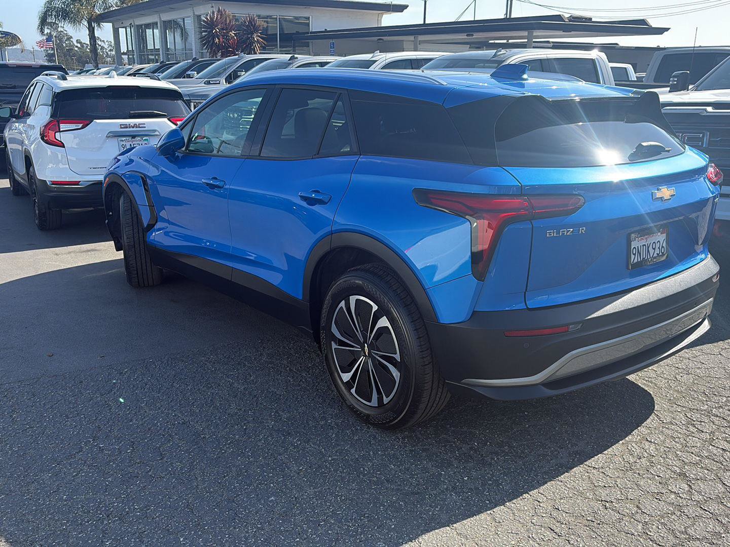 Used 2024 Chevrolet Blazer EV LT AWD/4WD image 6