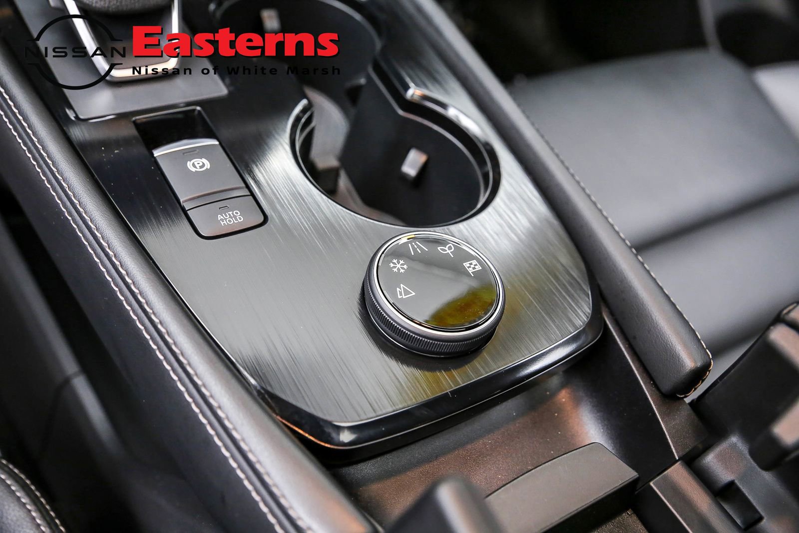 Used 2023 Nissan Rogue SL w/ SL Premium Package image 21